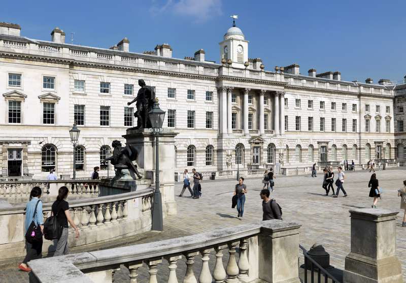 King’s College London được nhiều sinh viên lựa chọn tại Anh