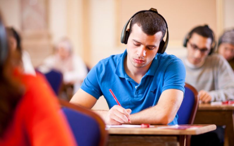 IN IELTS LISTENING