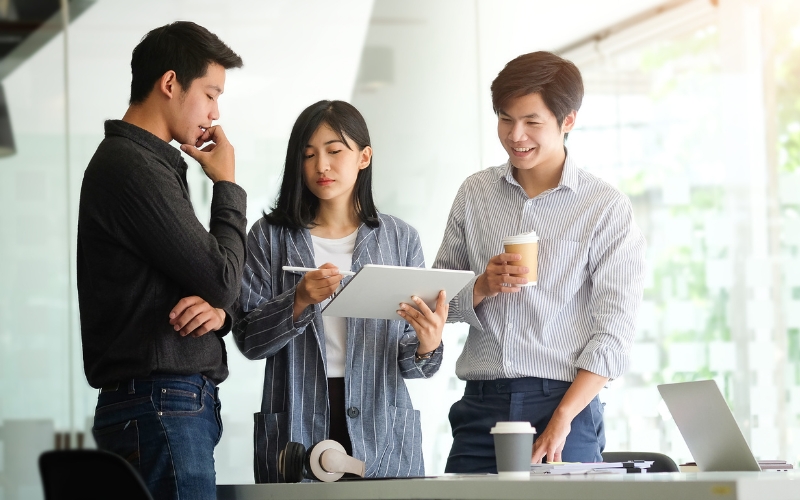 hình thành môi trường làm việc chuyên nghiệp