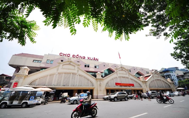 nhập hàng từ các chợ đầu mối